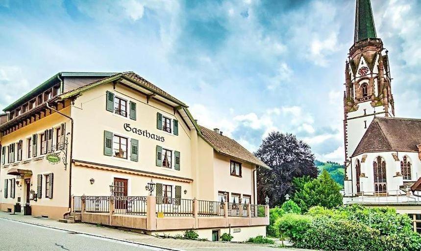 Hotel Kirchbuehl Im Schwarzwald Hotel Шенау-ім-Шварцвальд Екстер'єр фото